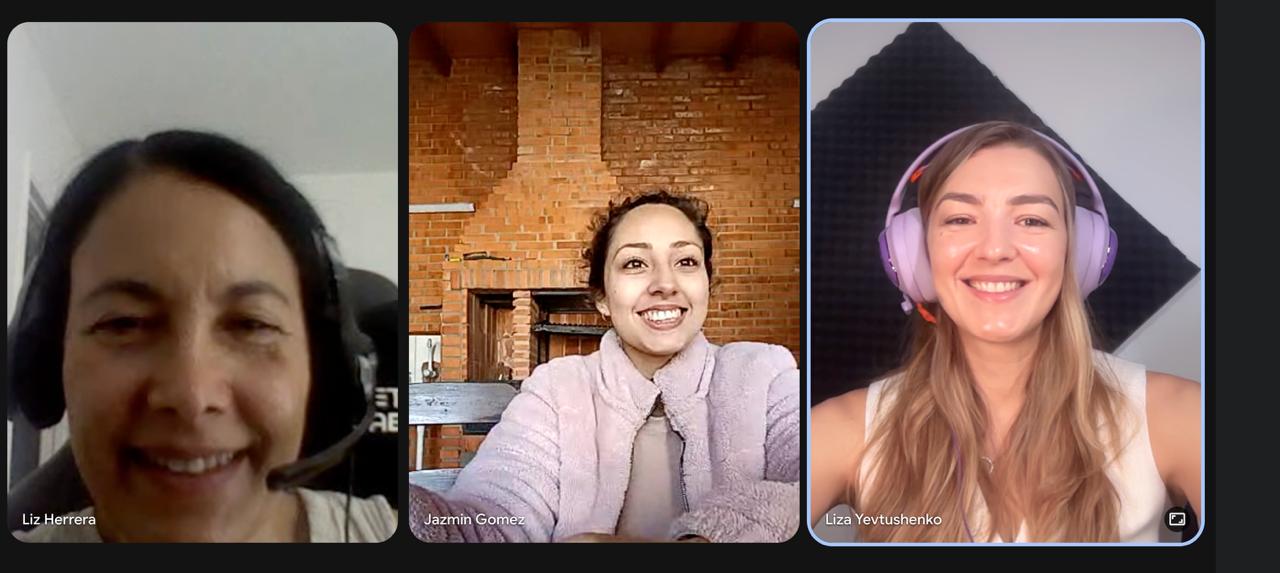 Clase de Speaking en vivo con Liza y estudiantes